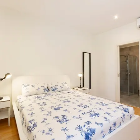 Apartment Live Like A Local - 3 Cities & 2 King Bed By 360 Estates